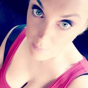 Meet your Posher, Sharon